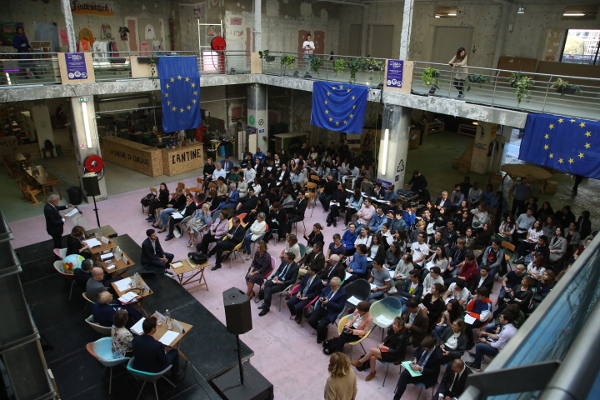 pax europe le consulat débat public